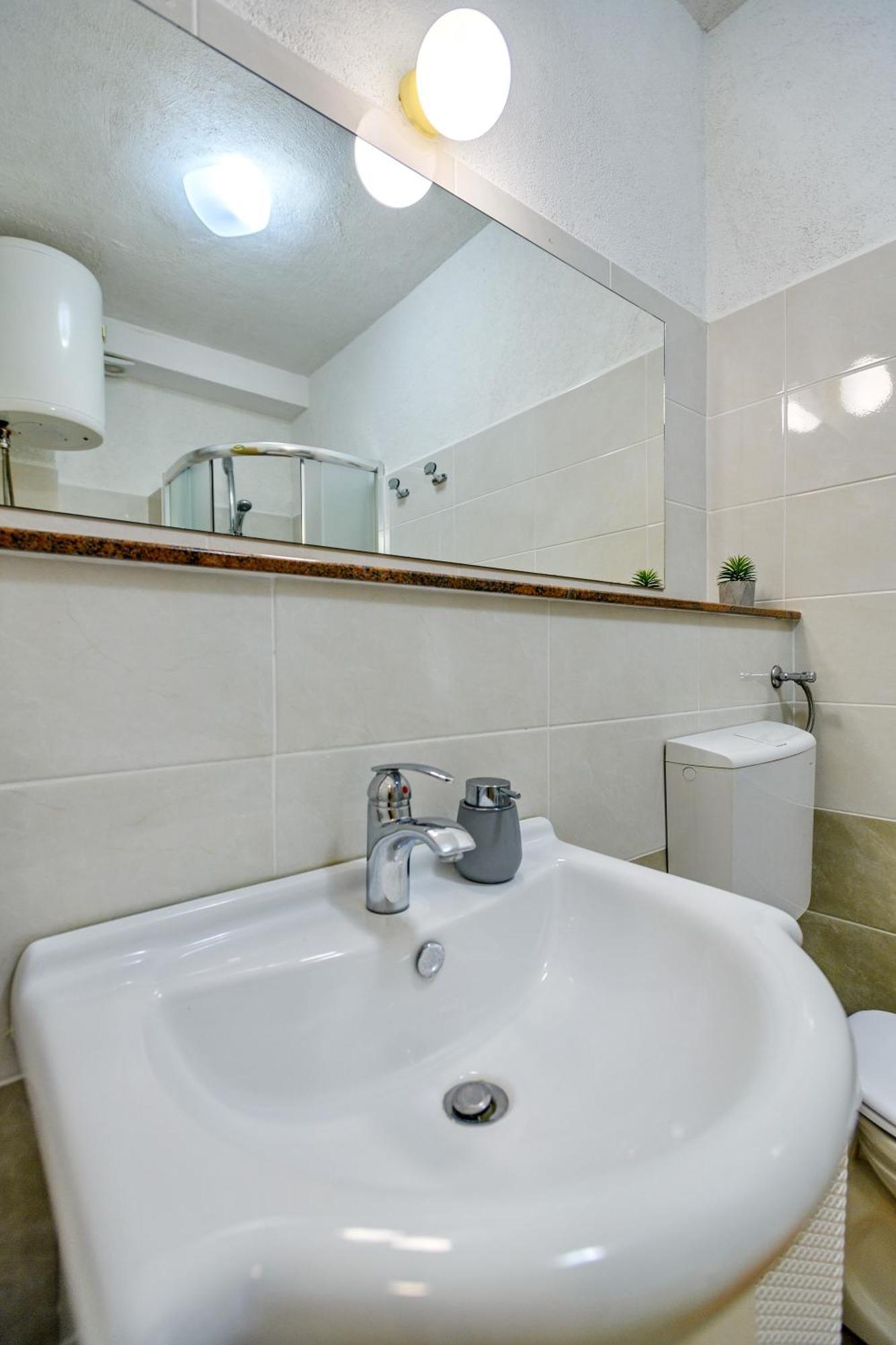 Apartman 卡利 外观 照片